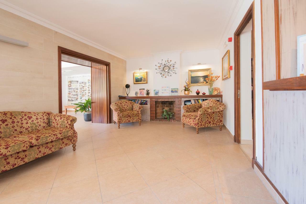 Hotel Playa Mondrago Portopetro 외부 사진