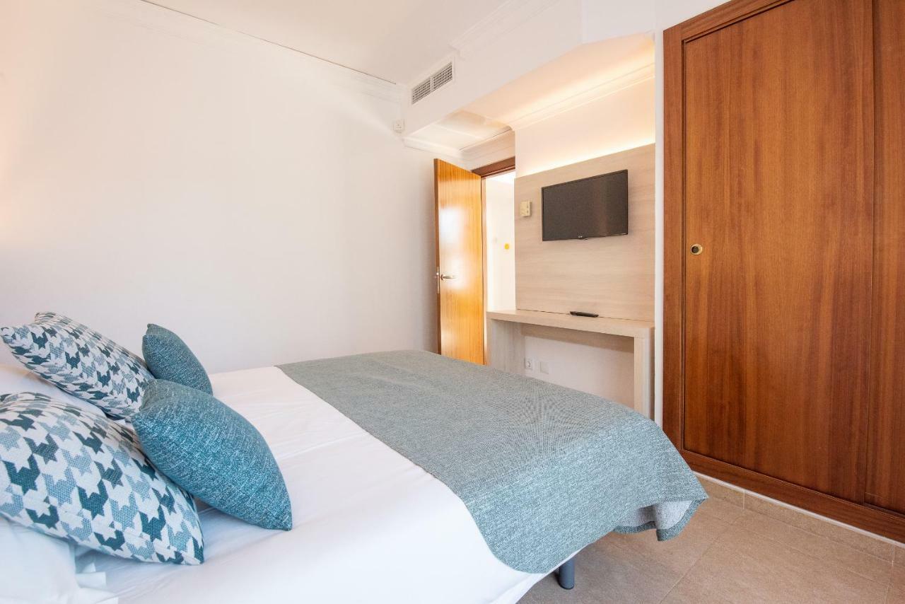 Hotel Playa Mondrago Portopetro 외부 사진
